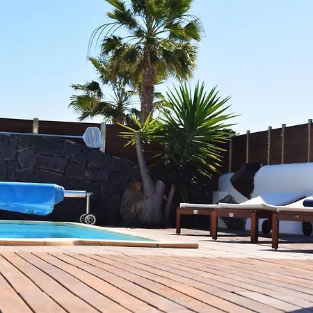 Alai. Privacidad. Piscina Climatizada. Wifi. Tv Cable. *