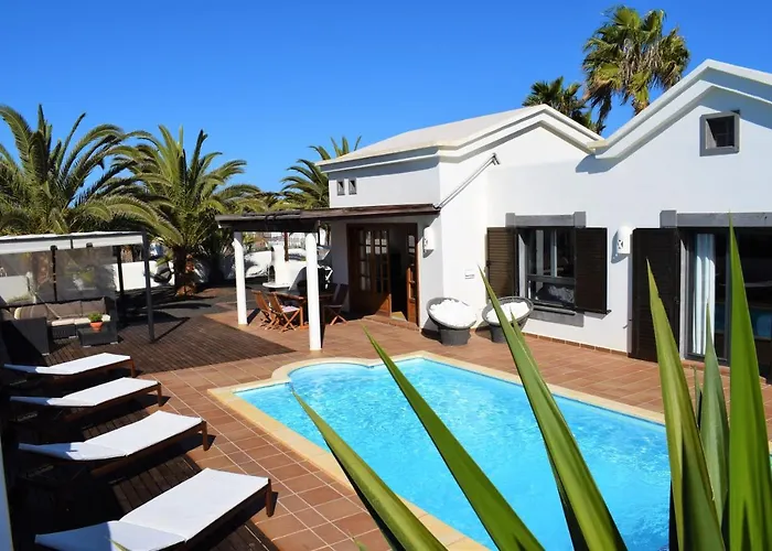 فيلة Alai Piscina Climatizada Privada Y Pergola Chill Out